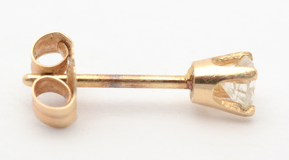 14K Yellow Gold Heart Window Locket and Single Diamond Stud Earring