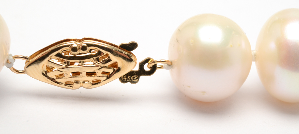 14K Gold Cultured Freshwater Pearl Necklace