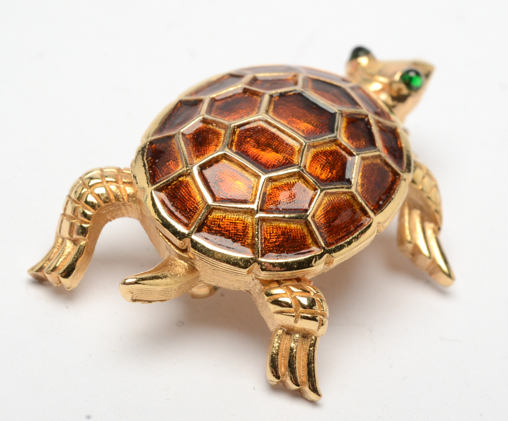 Crown Trifari Gold Tone Turtle and Leaf Pin