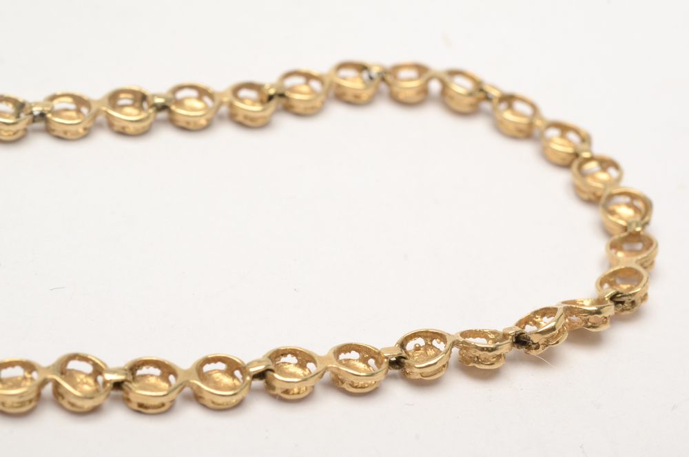 14K Yellow Gold Round Laser-Cut Link Bracelet