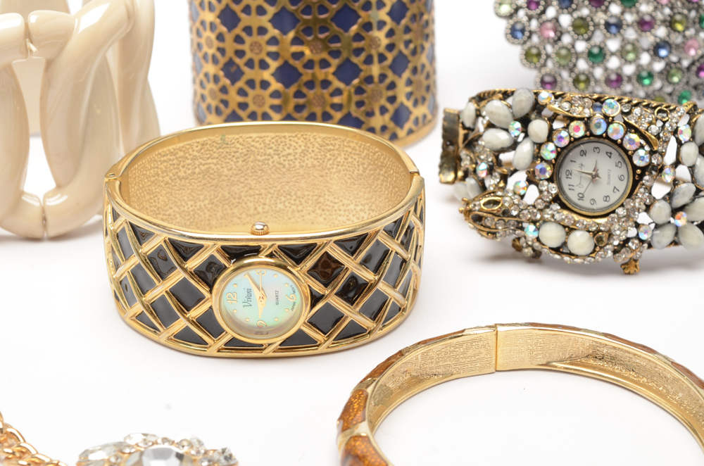 Assortment of Costume Jewelry Statement Pieces