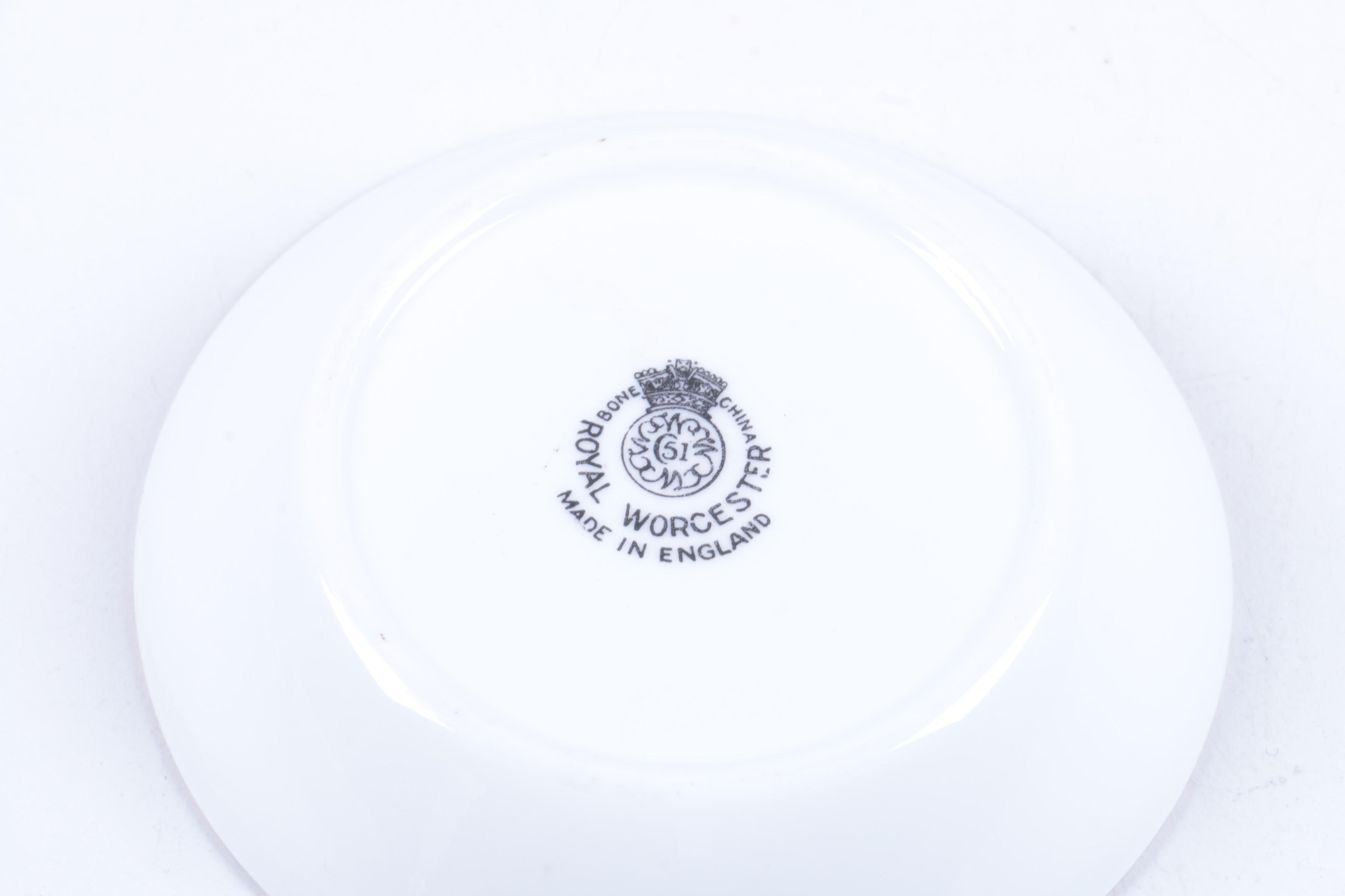 Vintage Serveware Including Royal Worcester