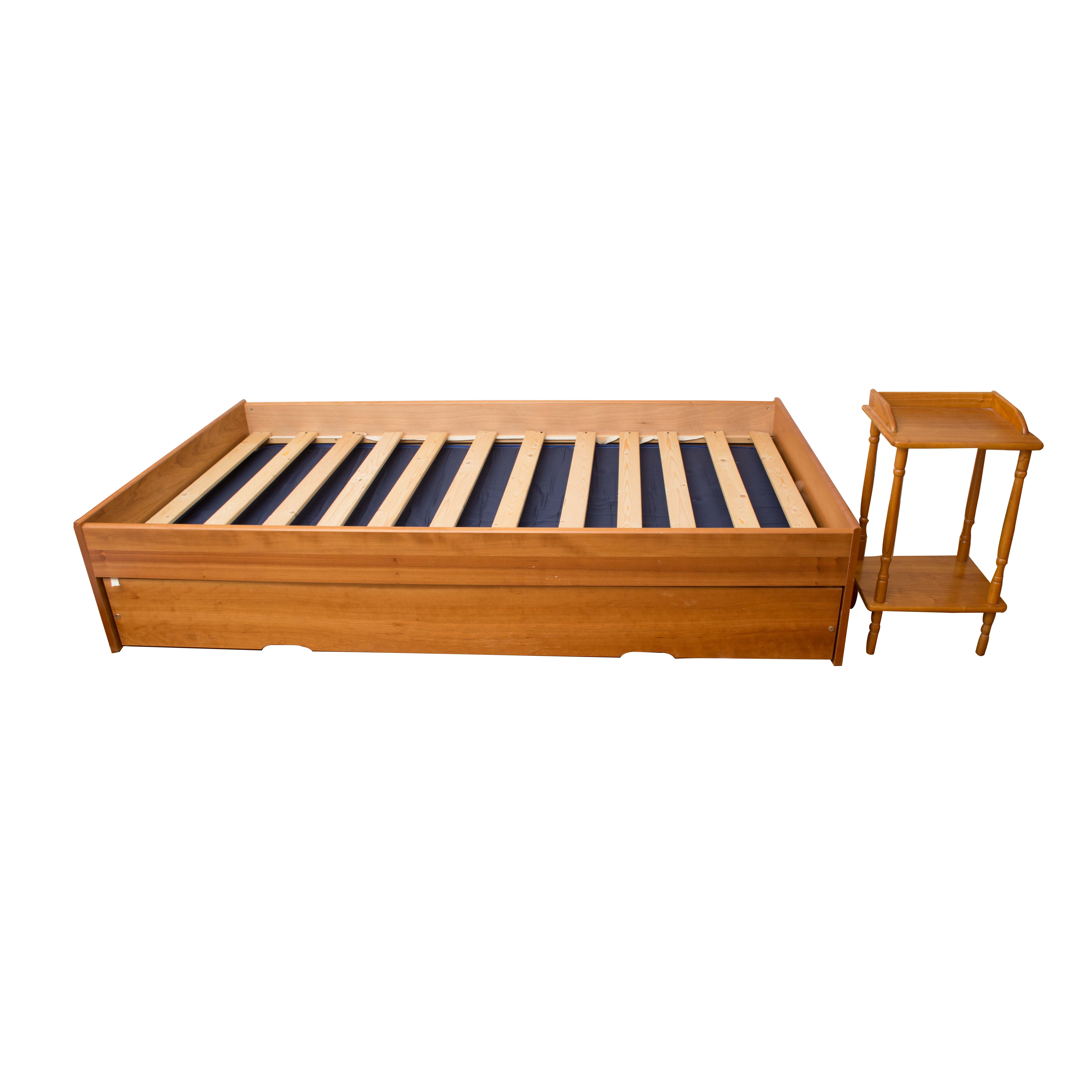 Cherry Trundle Bed with Cherry End Table