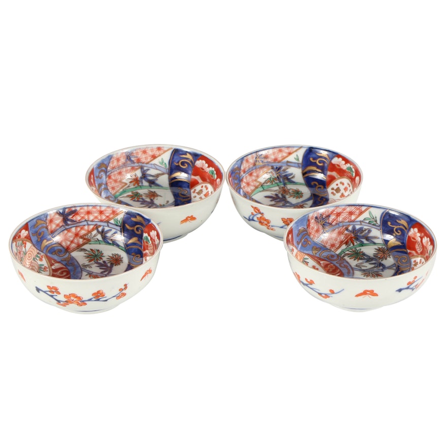 Set of Four Japanese Imari Porcelain Bowls with Floral Motifs