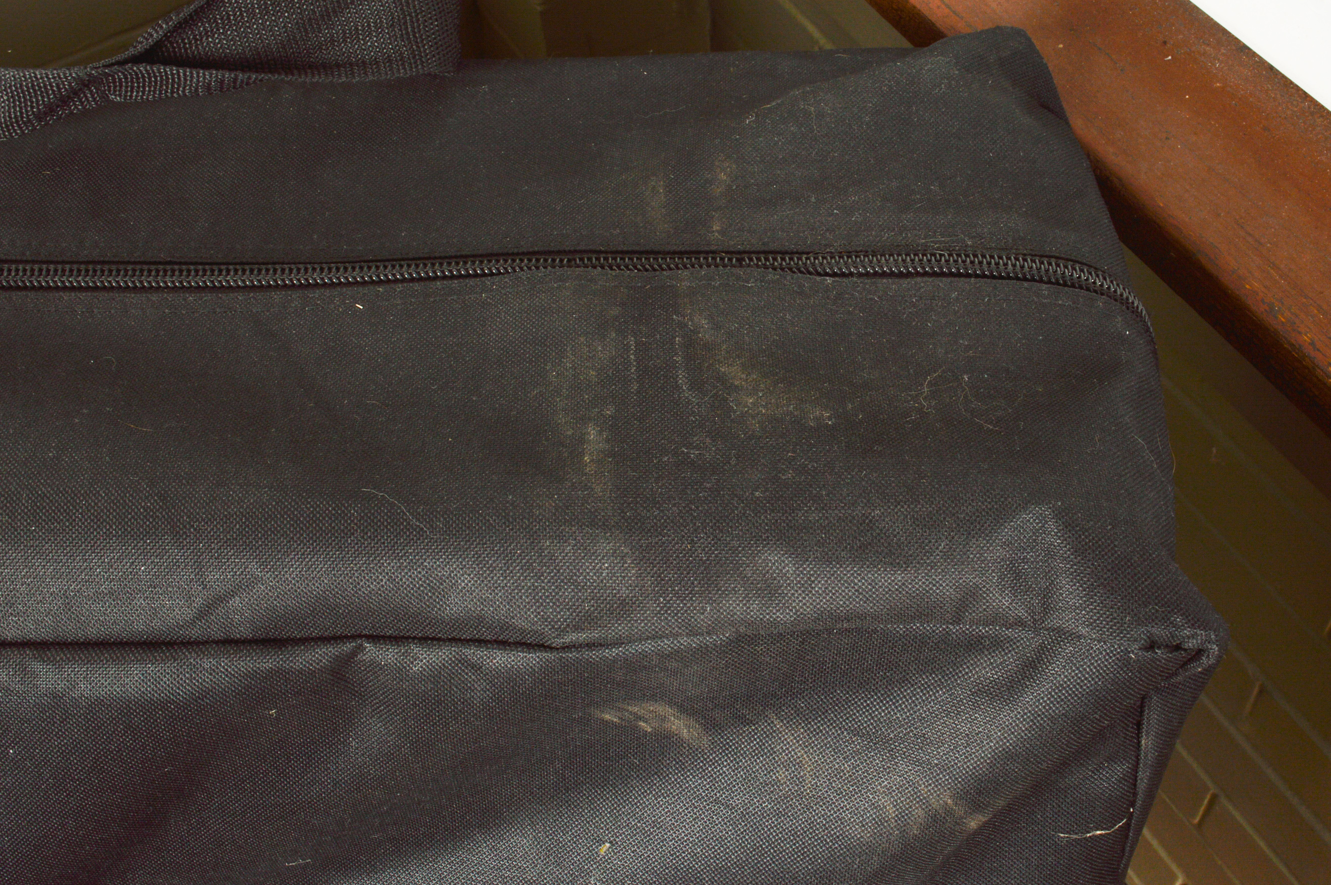 New Master Massage 31-Inch Portable Massage Table and Case