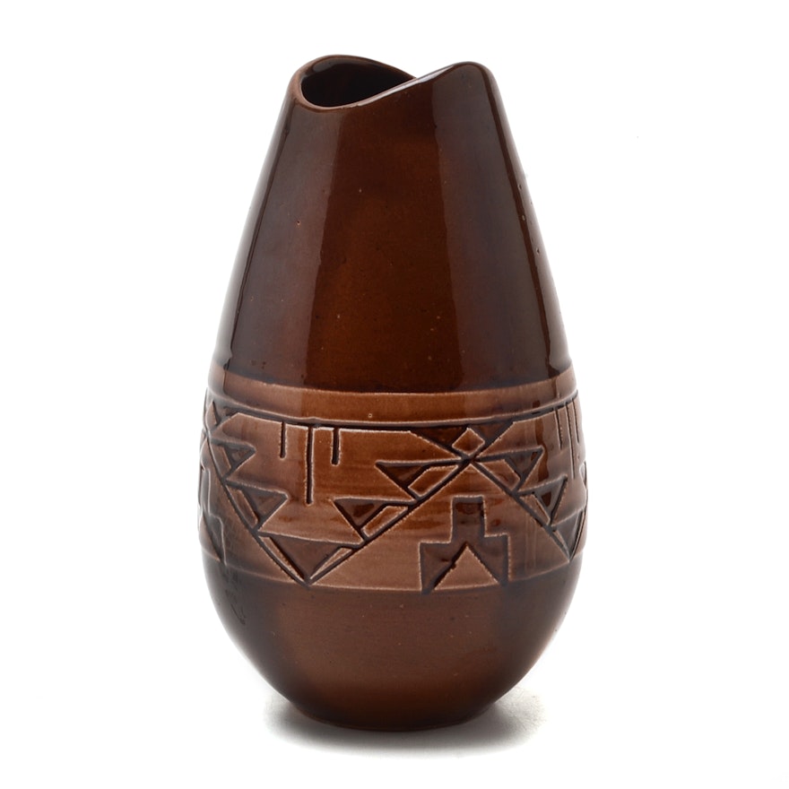 "Swift Eagle" Pottery Vase