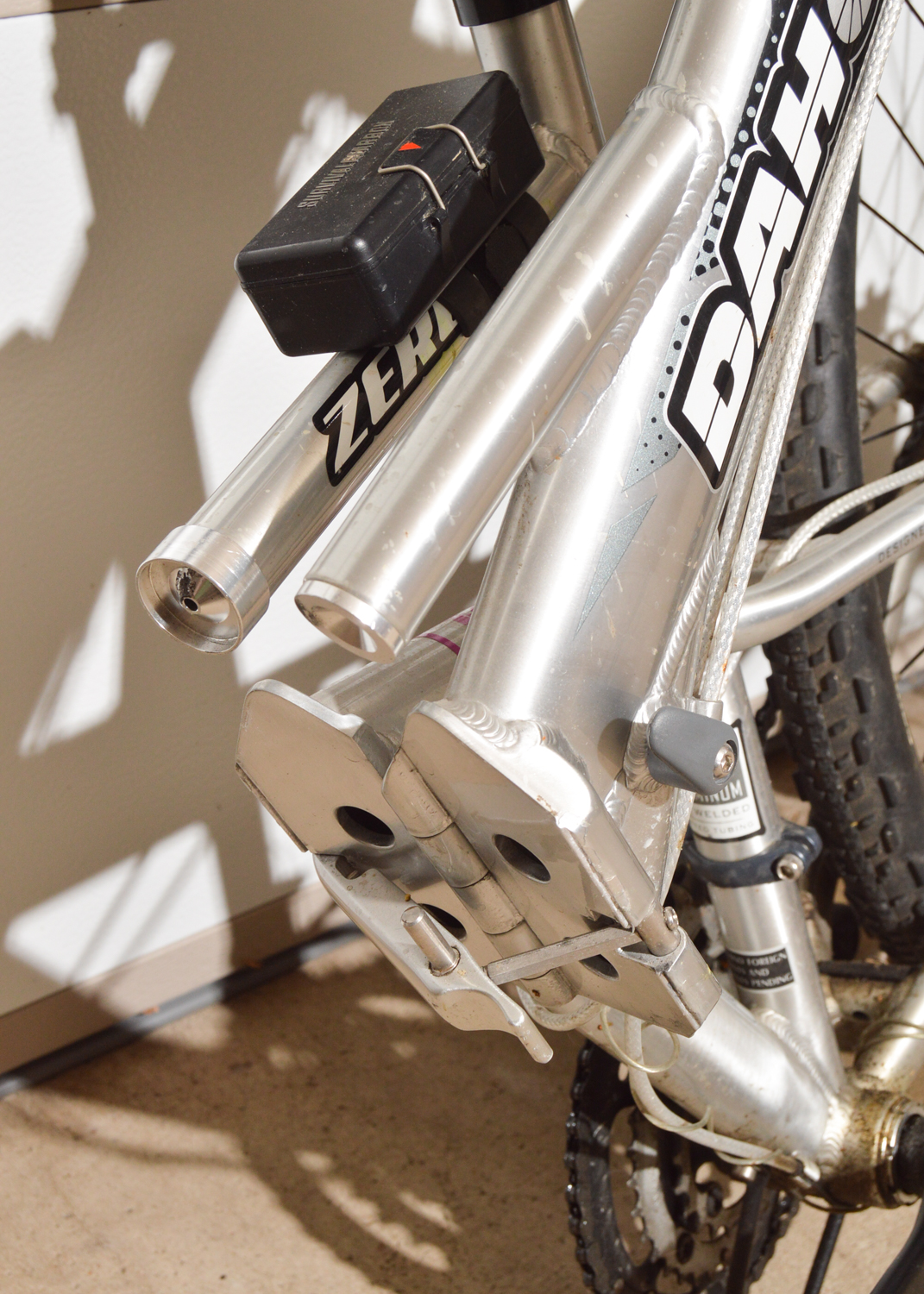 Dahon "Zero-G" Folding Bicycle