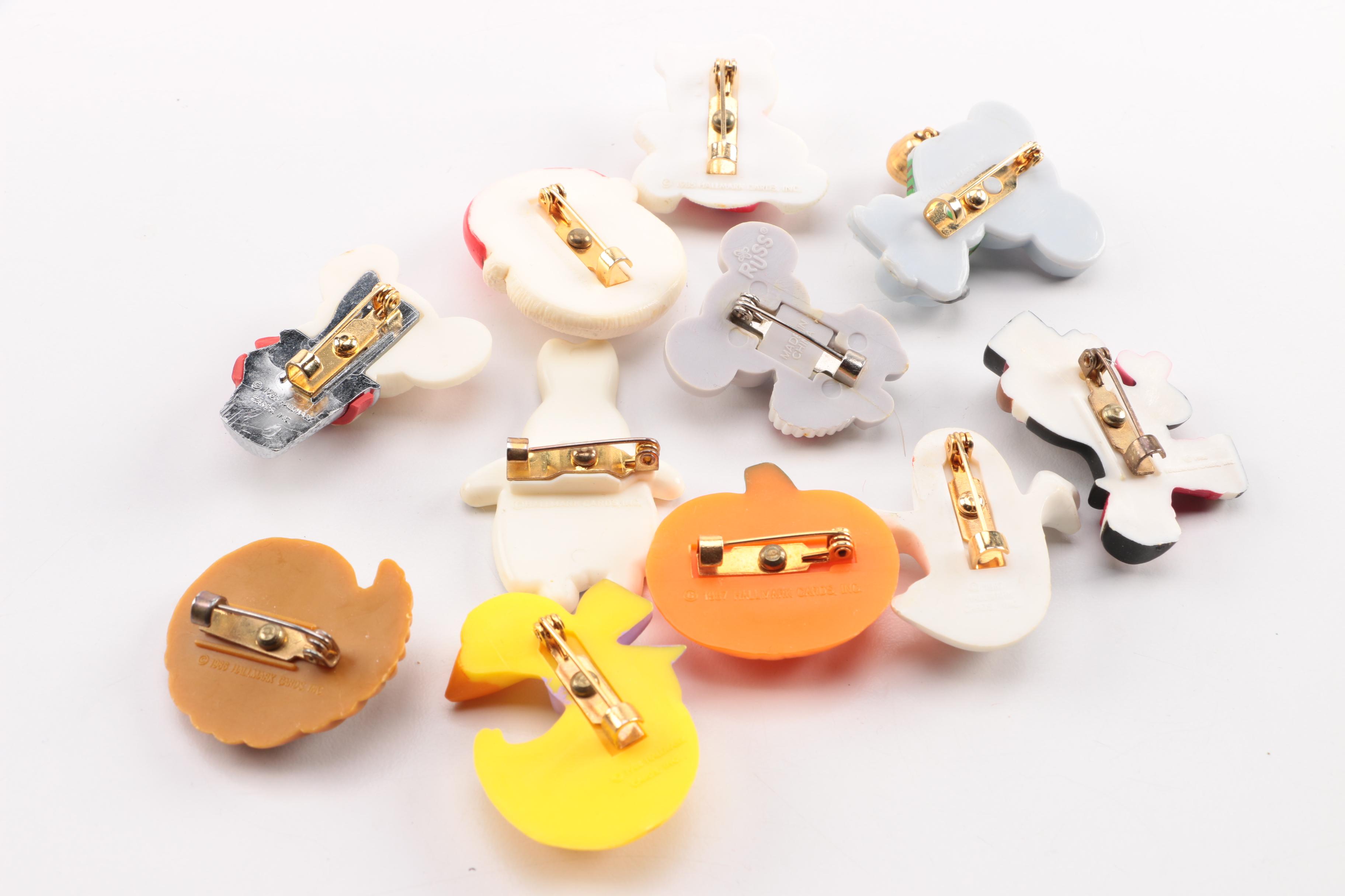 Pin-Back Button Collection Featuring Disney, Bugs Bunny, and US Olympics