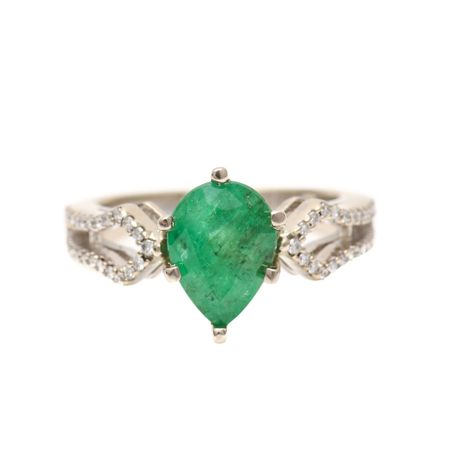 18K White Gold 2.19 CT Emerald and Diamond Ring