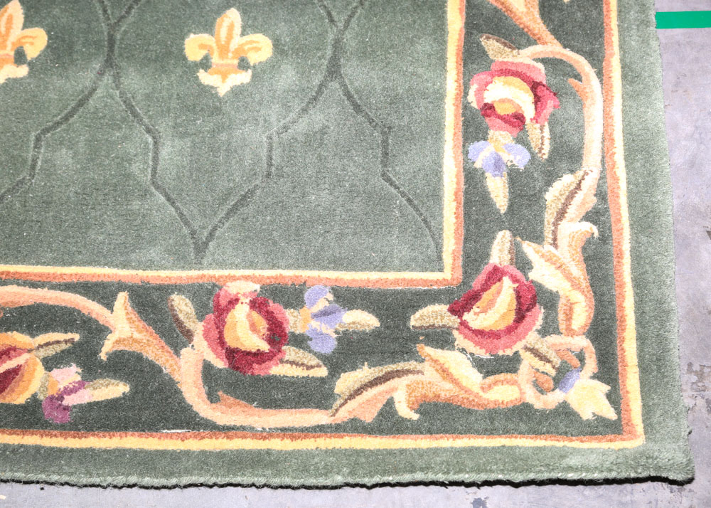 Royal Palace Tufted Wool Area Rug