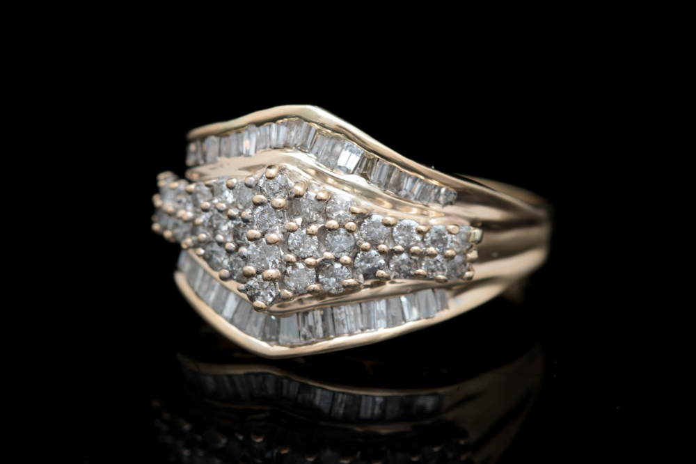 10K Yellow Gold and 1.00 CTW Diamond Ring