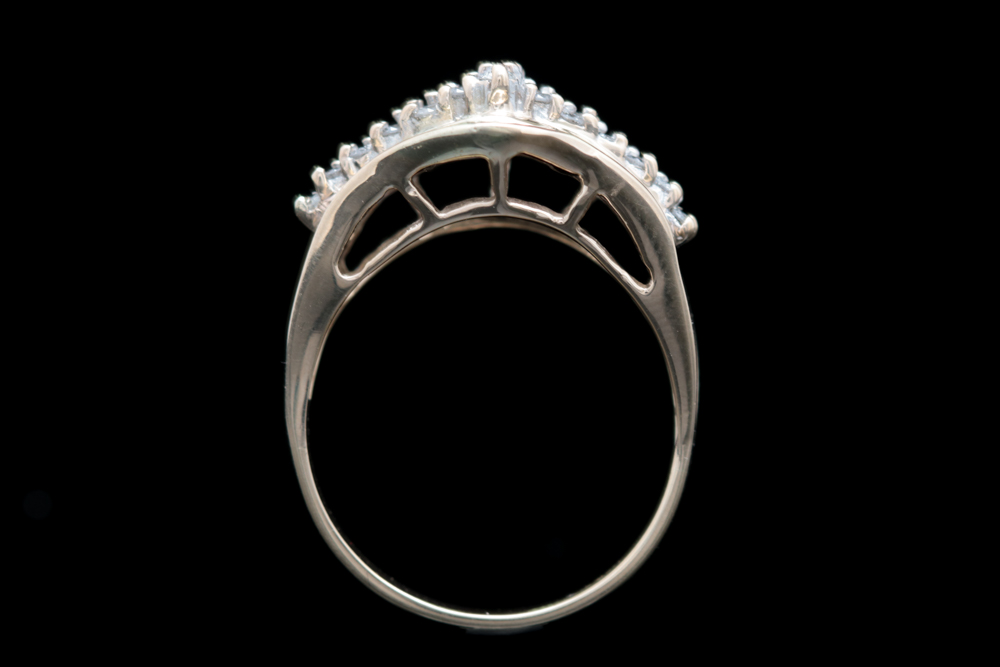 10K Yellow Gold and 1.00 CTW Diamond Ring