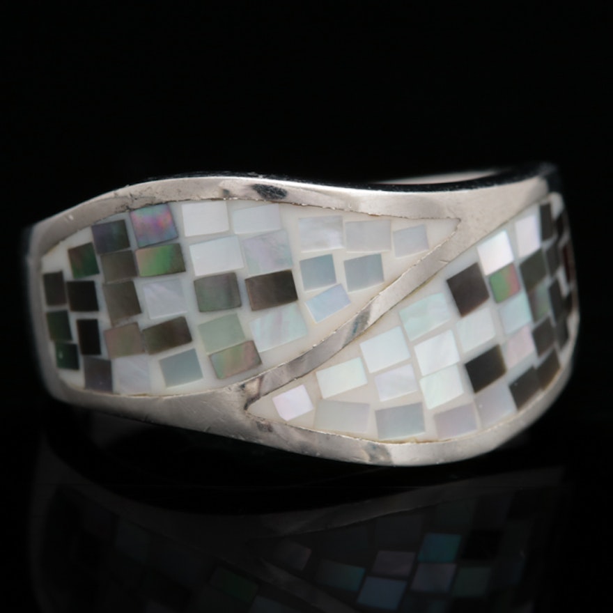 Sterling Silver, Black and White Mother of Pearl Ring