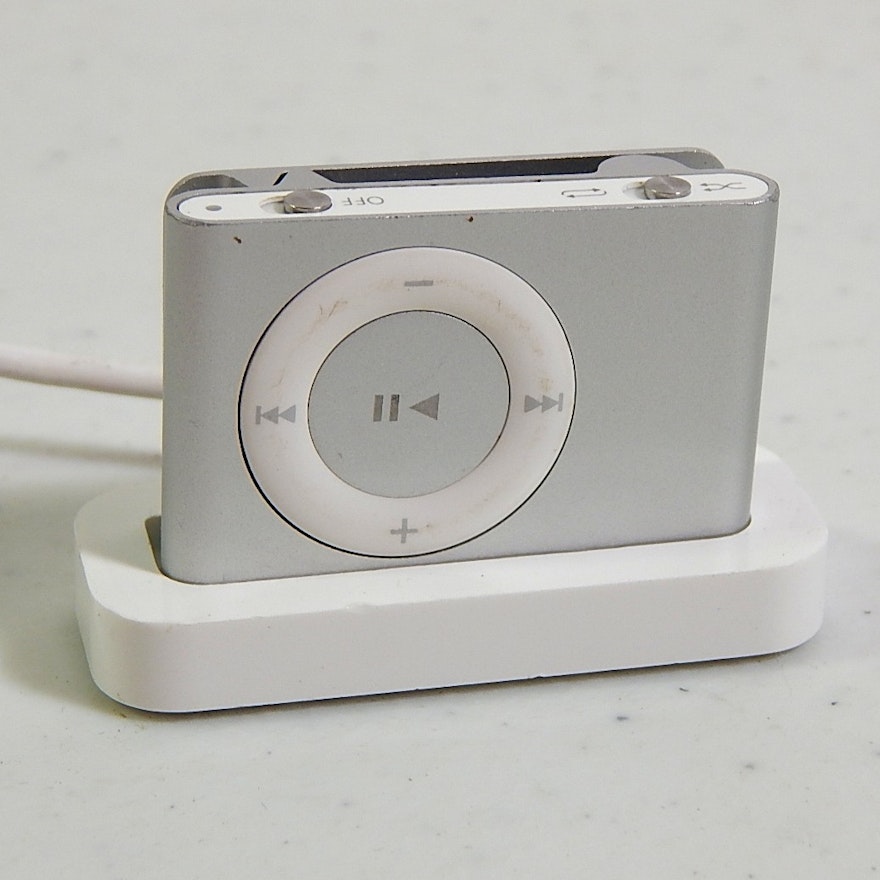 Apple Mini iPod with USB Cord