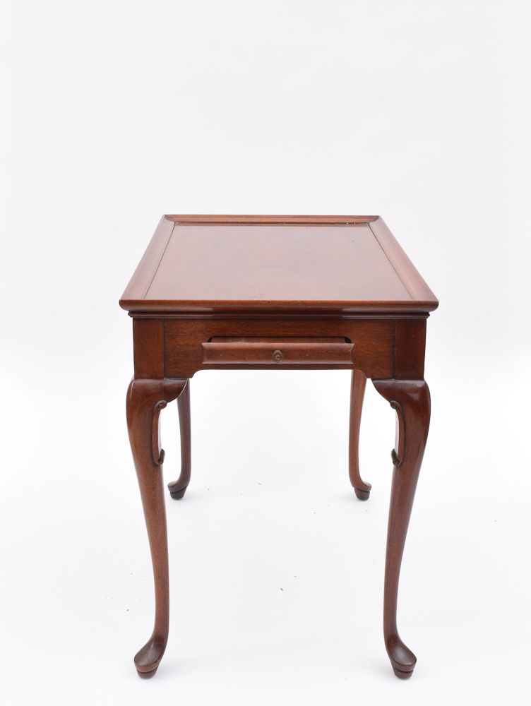 Vintage Queen Anne Style Tea Table