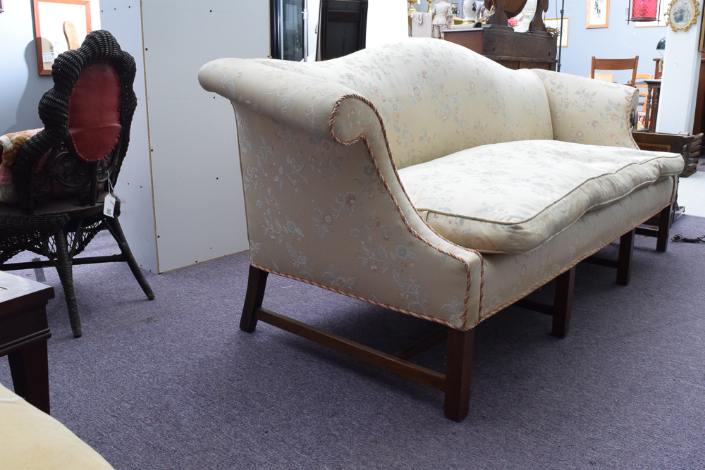 Vintage Camelback Sofa Down Feather Sofa