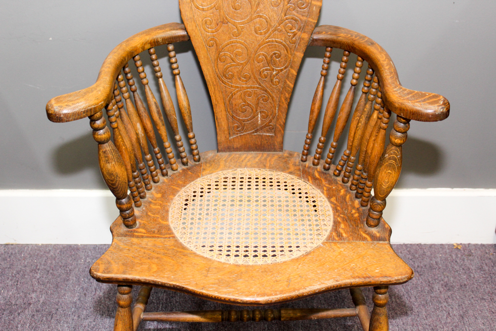 Antique Colonial Revival Oak Chair