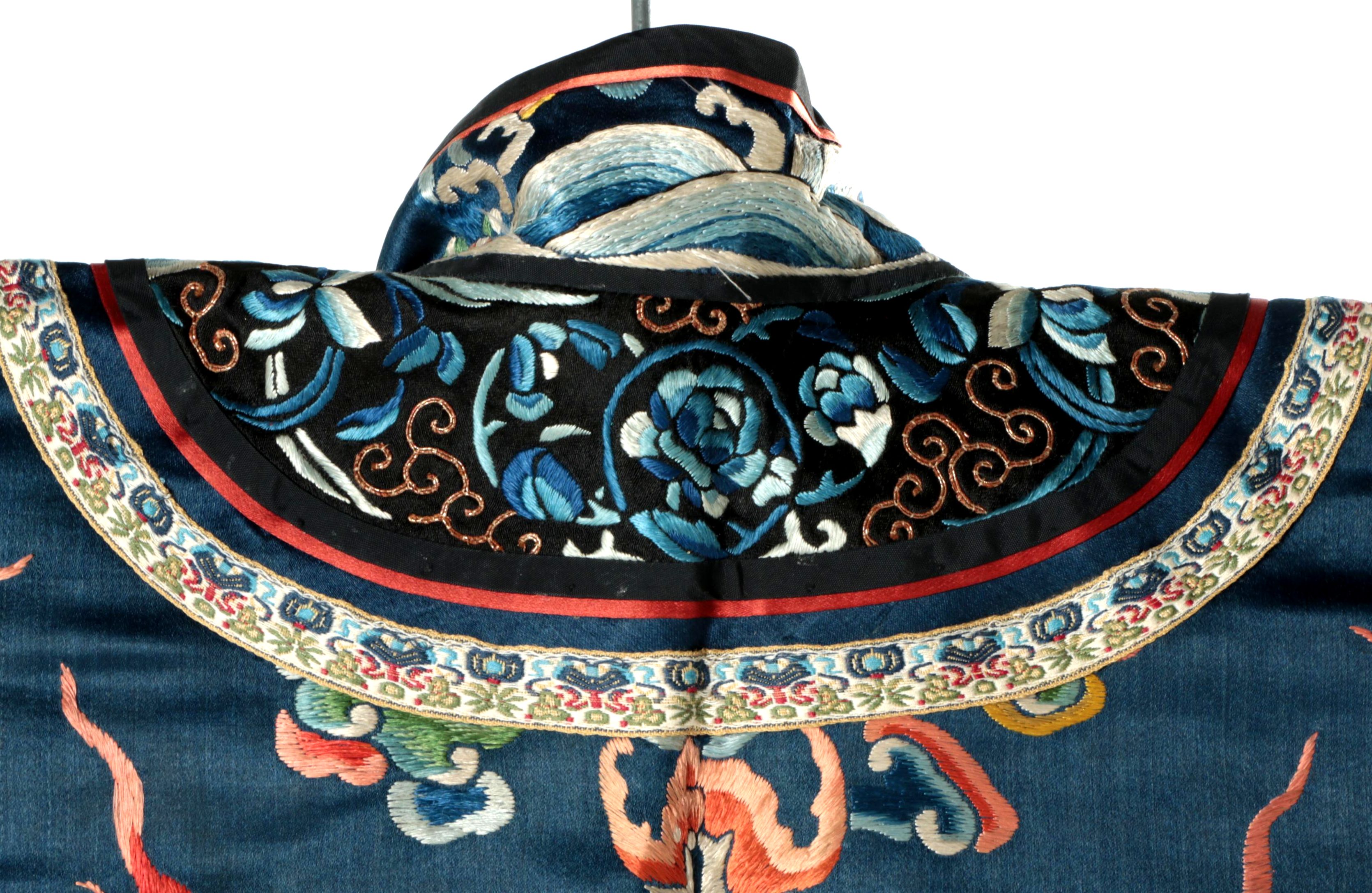 Women's Late Qing Dynasty Chinese Hand-Embroidered Silk Dragon Robe