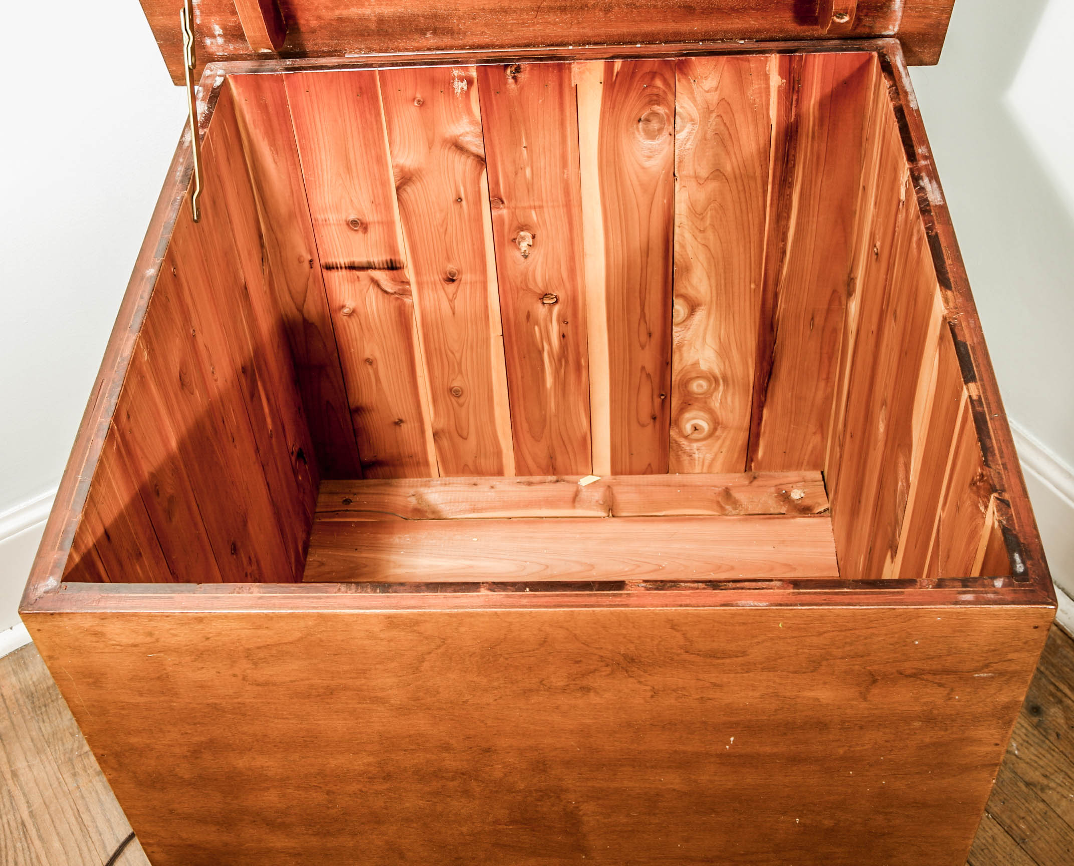Vintage Cedar Chest on Square Legs