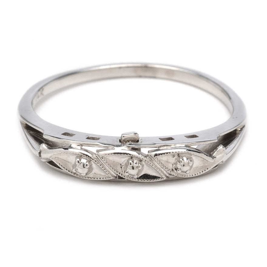 14K White Gold Wedding Band