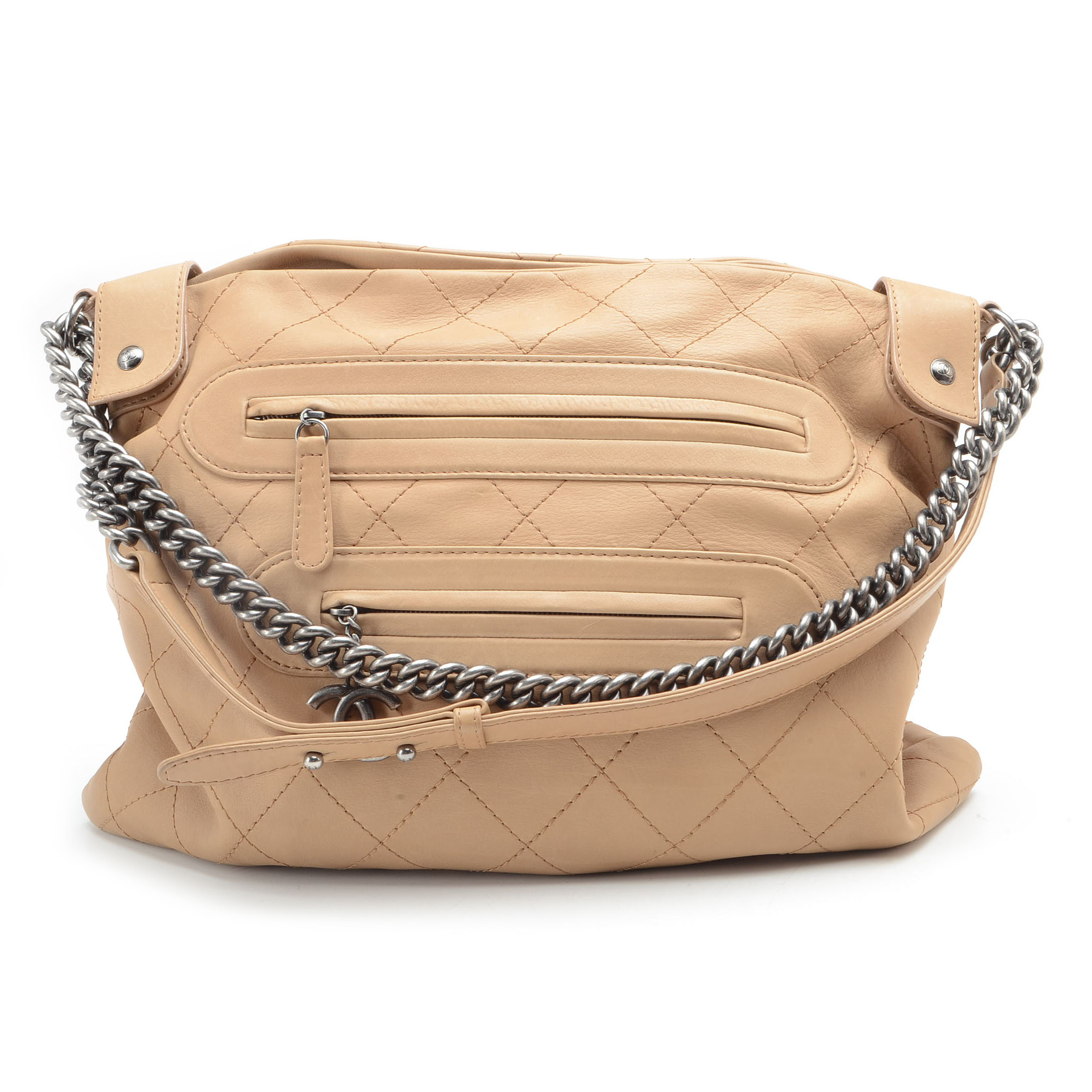 Chanel Diamond Stitched Leather Handbag