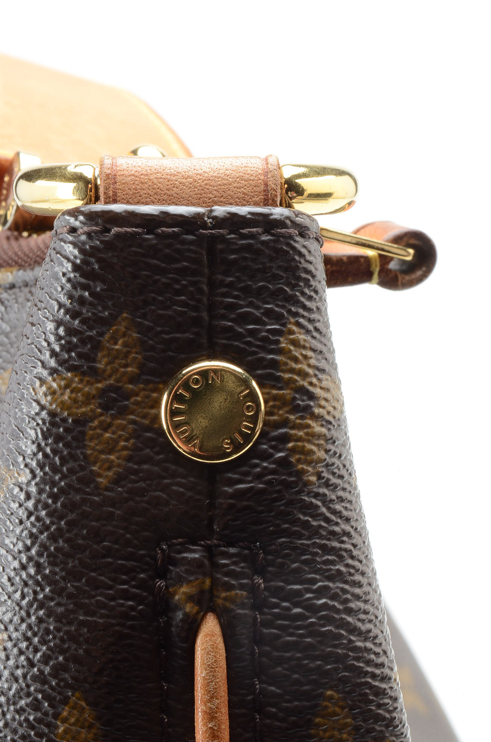 Louis Vuitton Sully PM Handbag