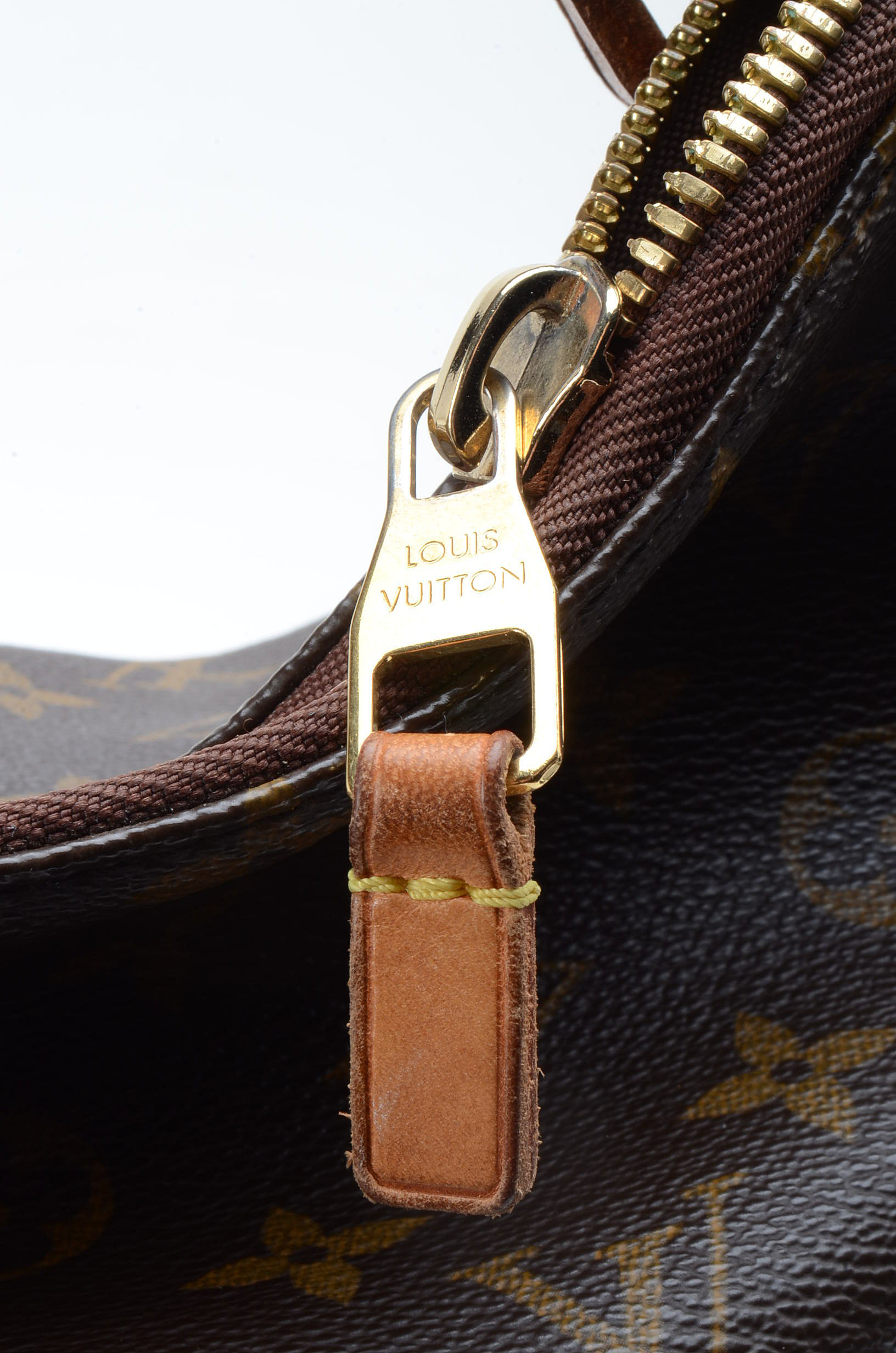 Louis Vuitton Sully PM Handbag