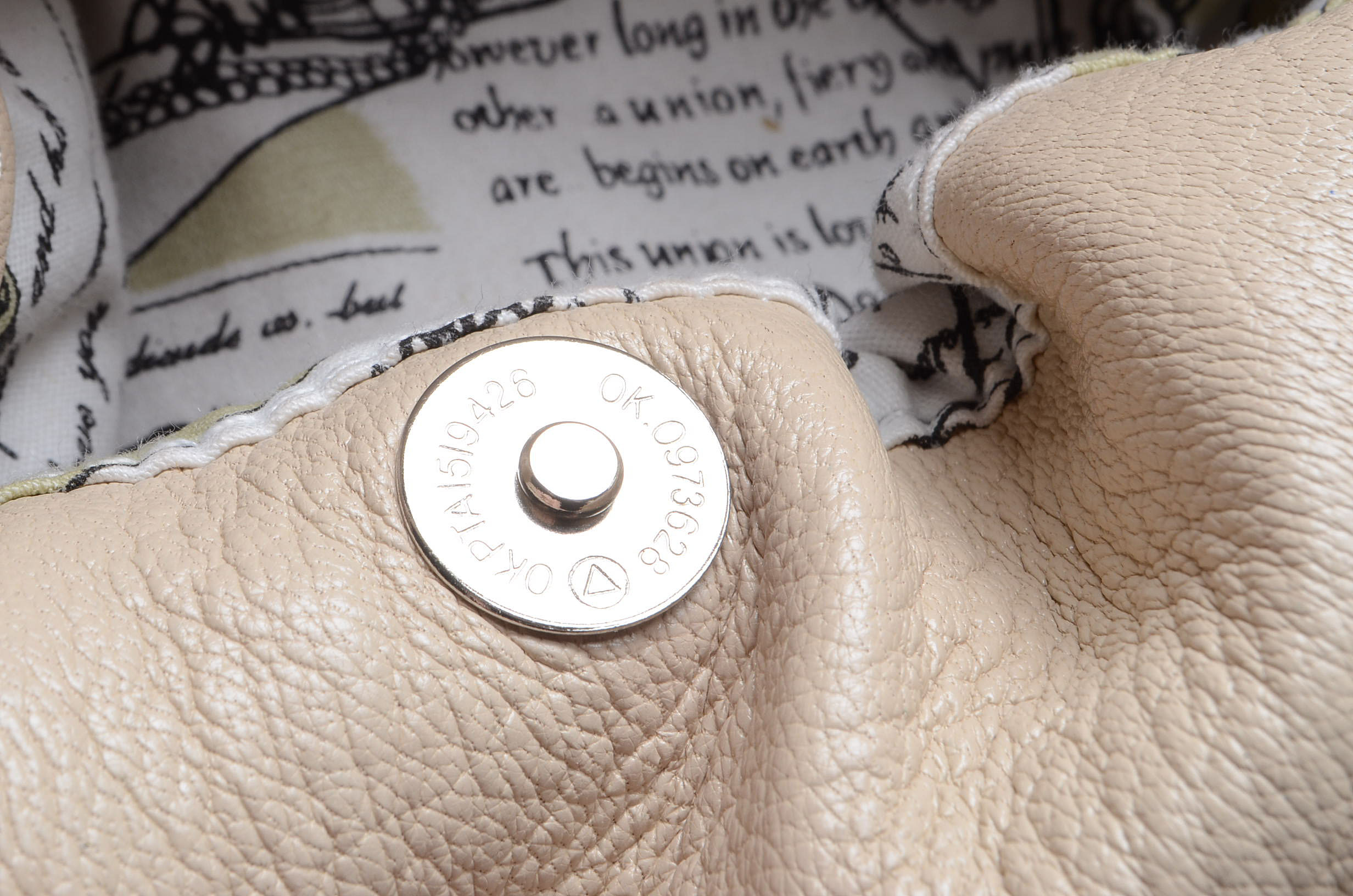 Barr and Barr Leather Handbag