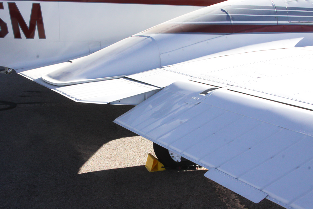 1978 Beechcraft Duke B60 Airplane