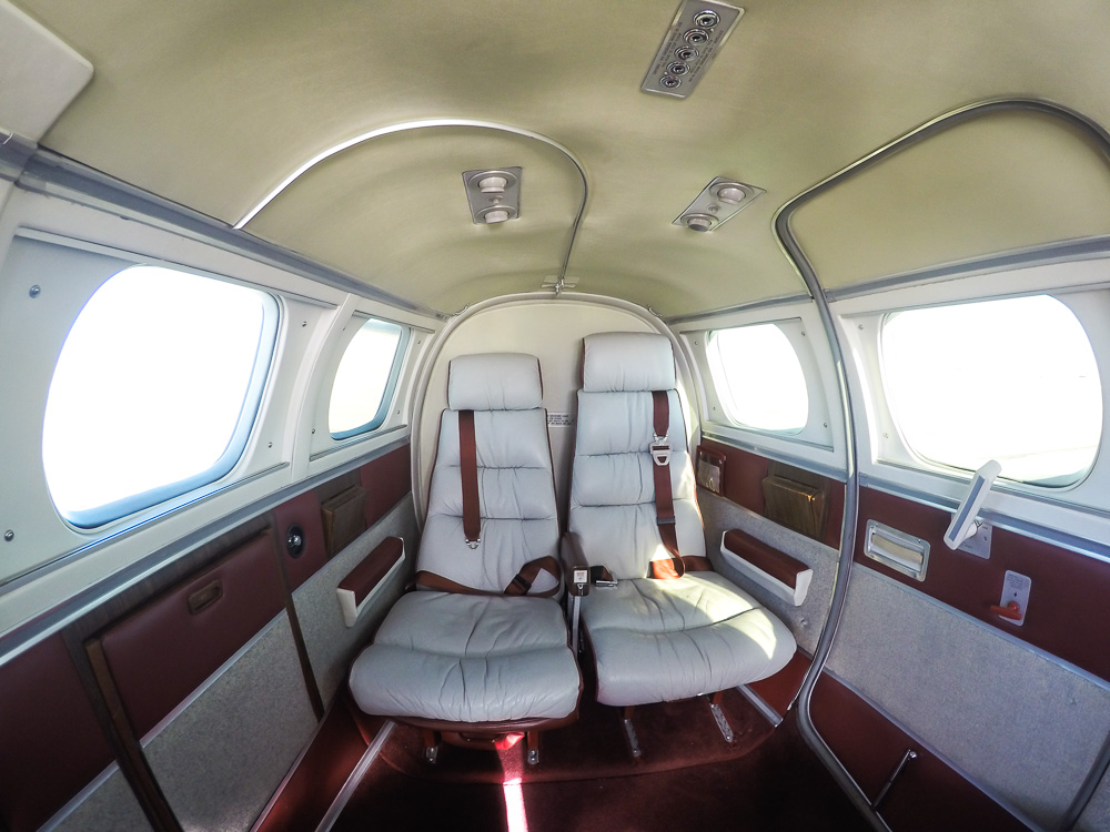 1978 Beechcraft Duke B60 Airplane