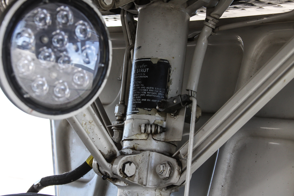 1978 Beechcraft Duke B60 Airplane