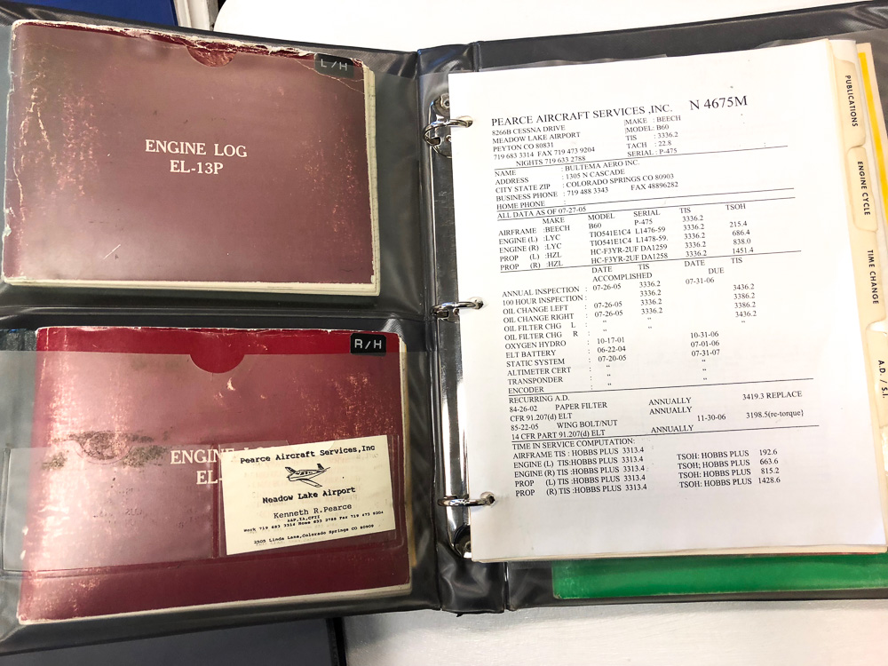 1978 Beechcraft Duke B60 Airplane