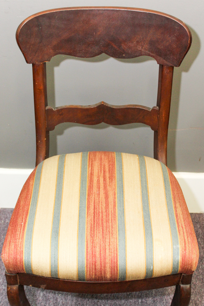 Vintage Regency Style Mahogany Finished Side Chair