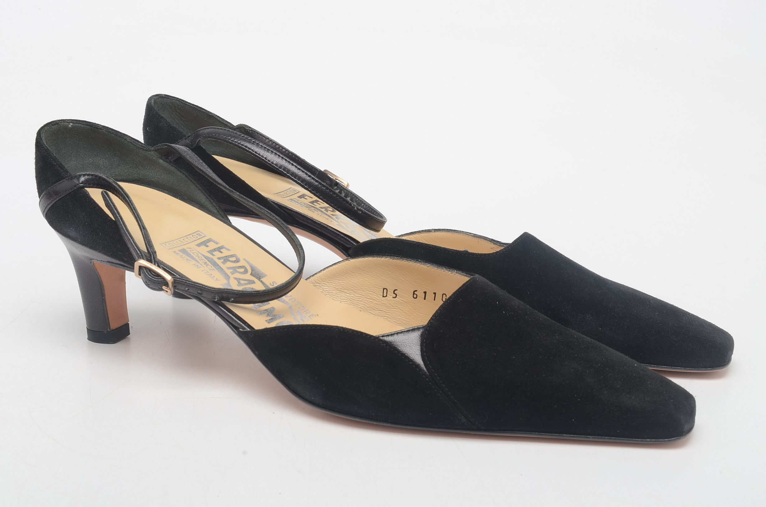 Vintage Ferragamo Slingback Pumps