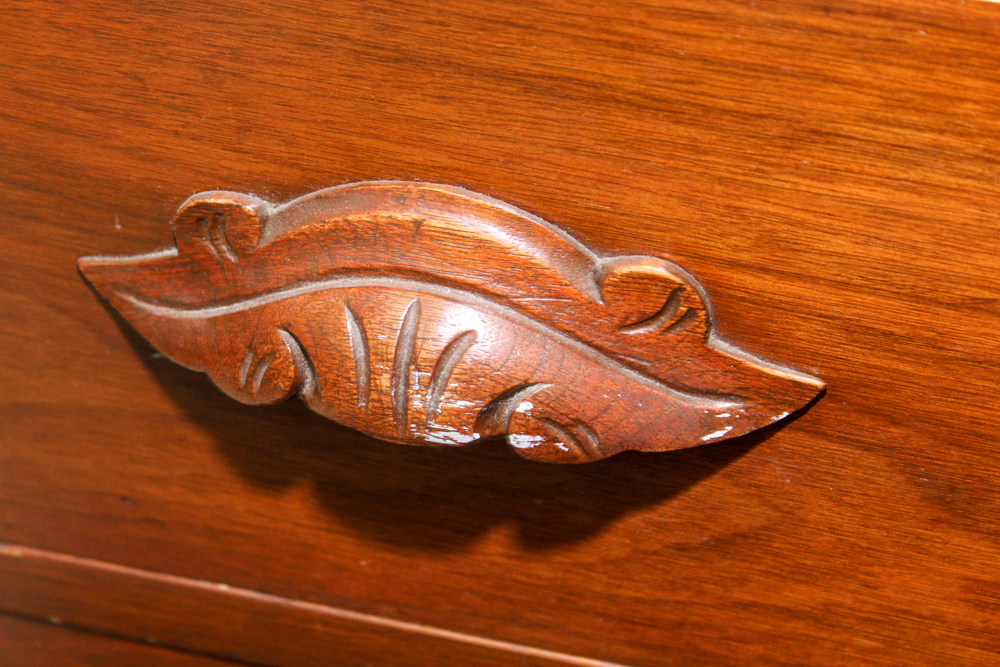 Antique Victorian Dresser