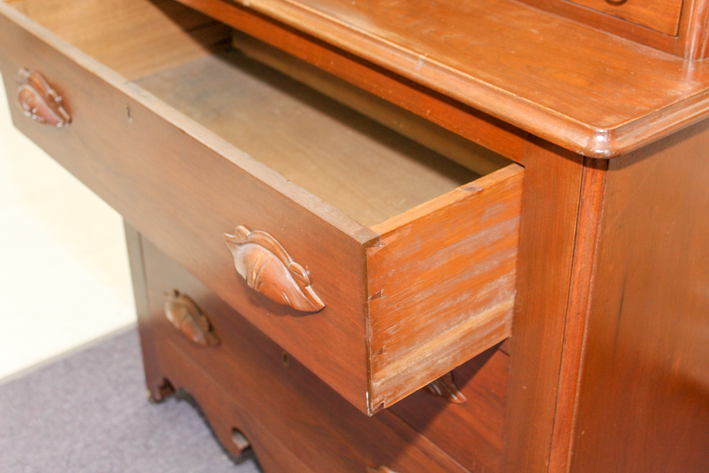 Antique Victorian Dresser