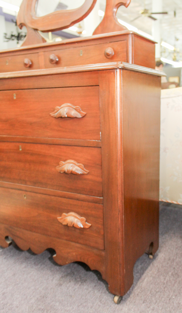 Antique Victorian Dresser