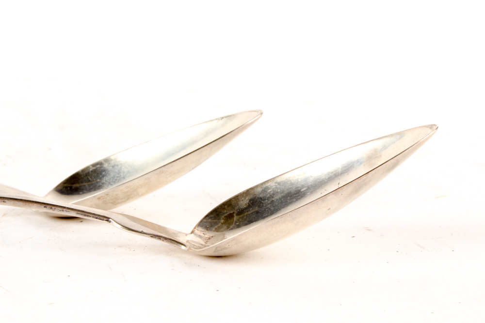 Early American Newell Harding Coin Silver Fiddle Handle Spoons