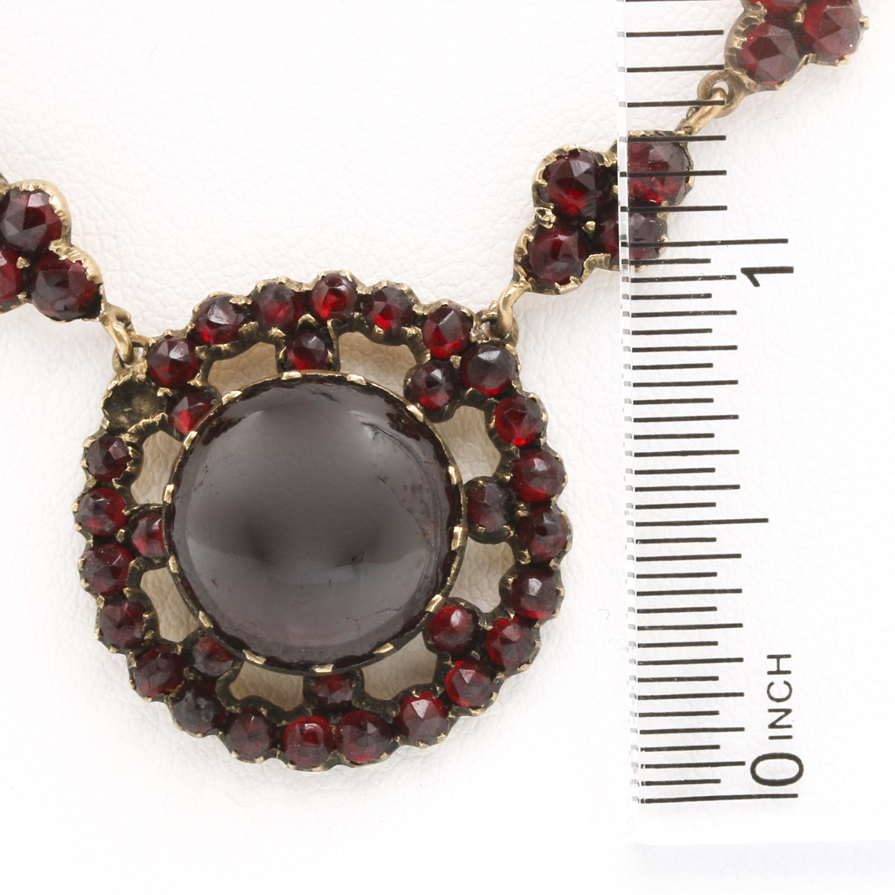 Gold Tone Garnet Pendant Necklace
