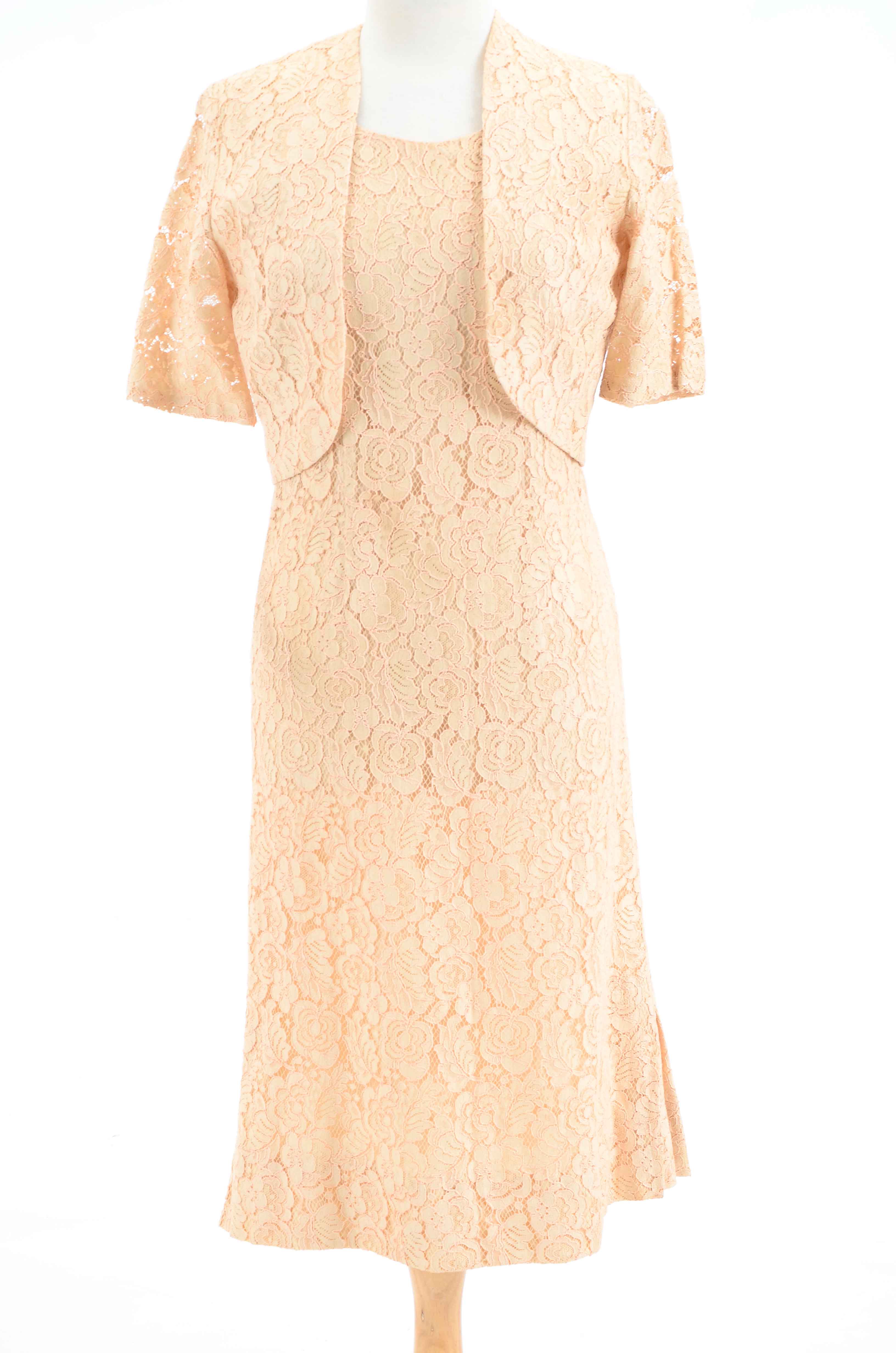 Women's Vintage Lace Dresses