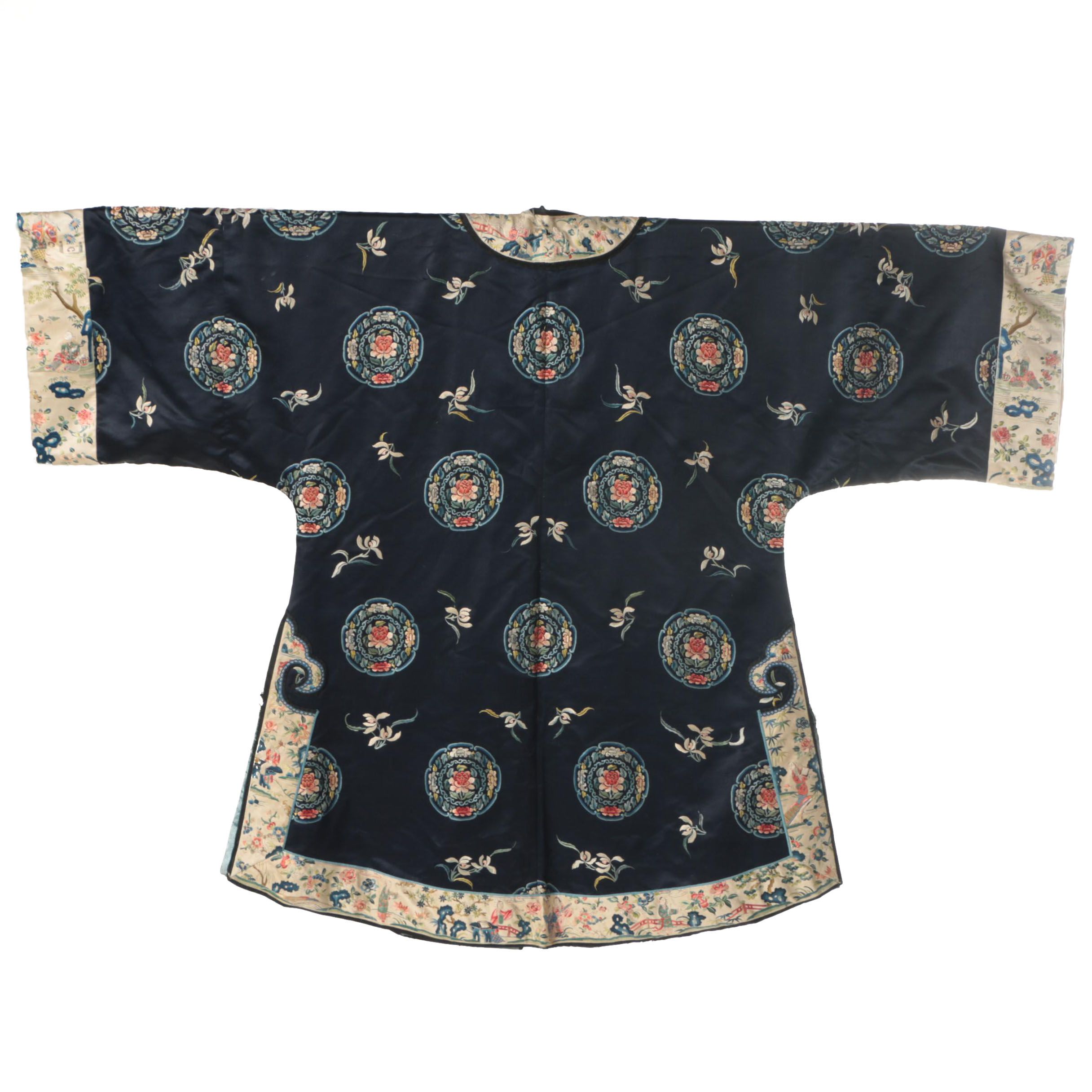 Women's Chinese Late Qing Dynasty Period Hand-Embroidered Silk Informal Coat