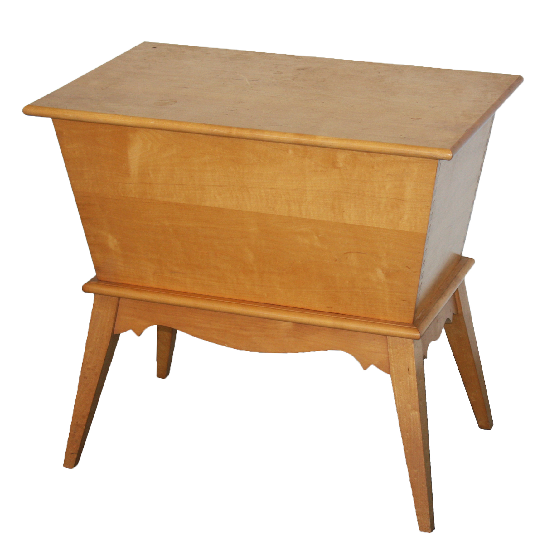 Early American Style Maple Dough Box