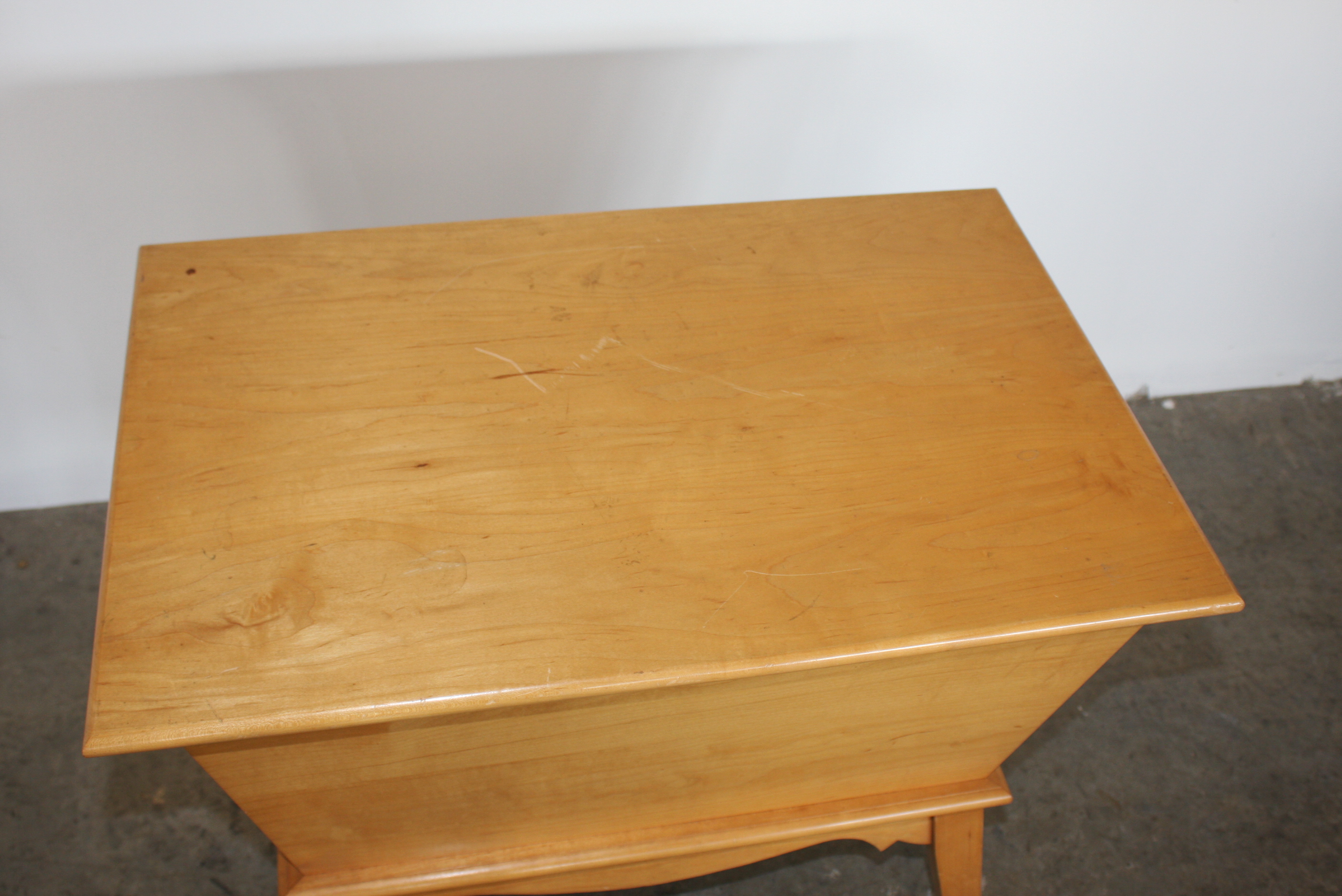 Early American Style Maple Dough Box