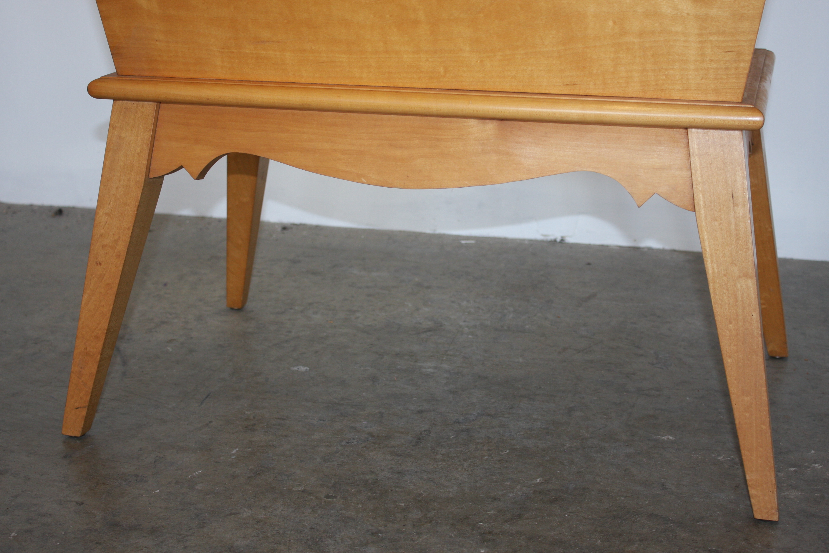 Early American Style Maple Dough Box