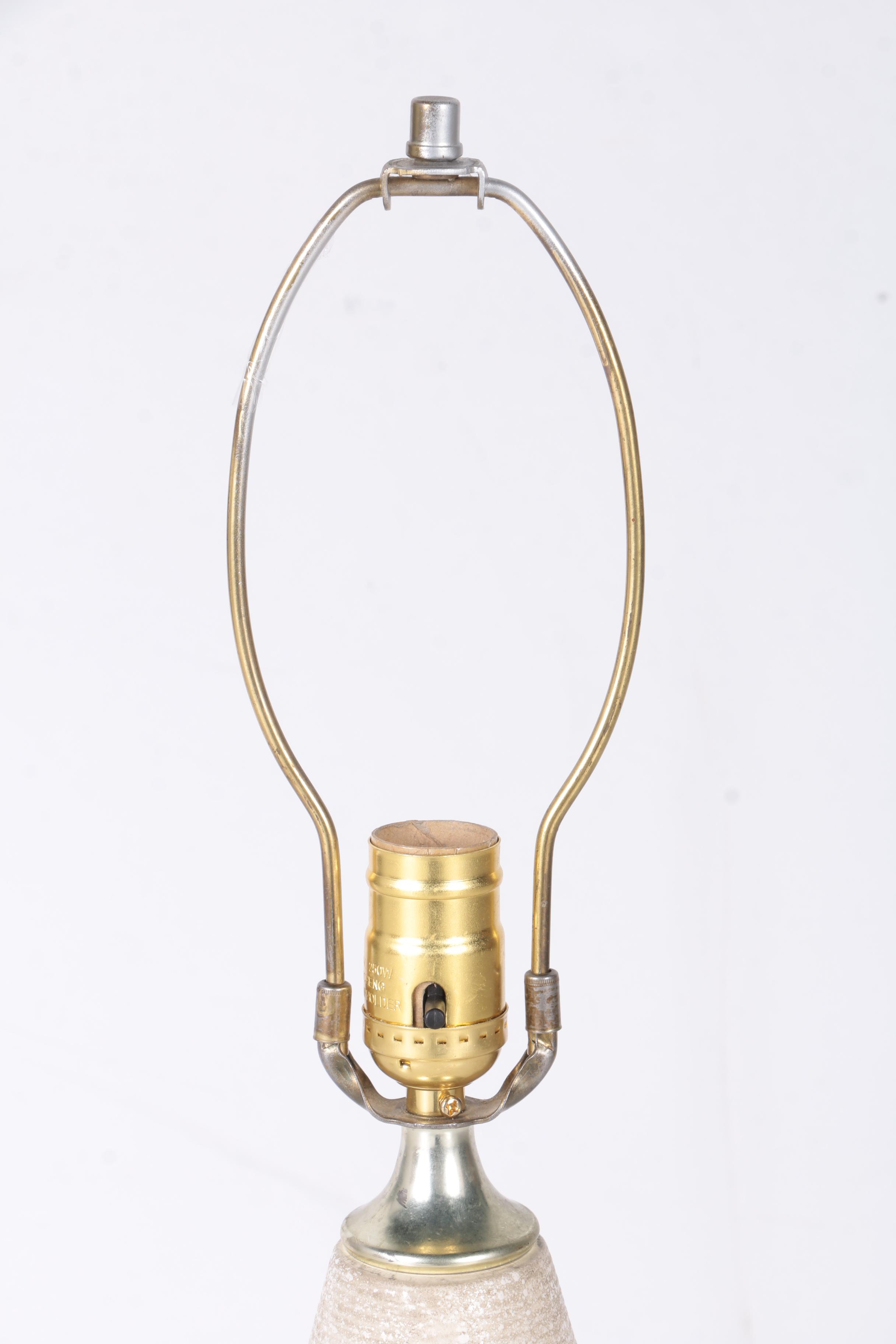 Vintage Mid Century Modern Ceramic Table Lamp