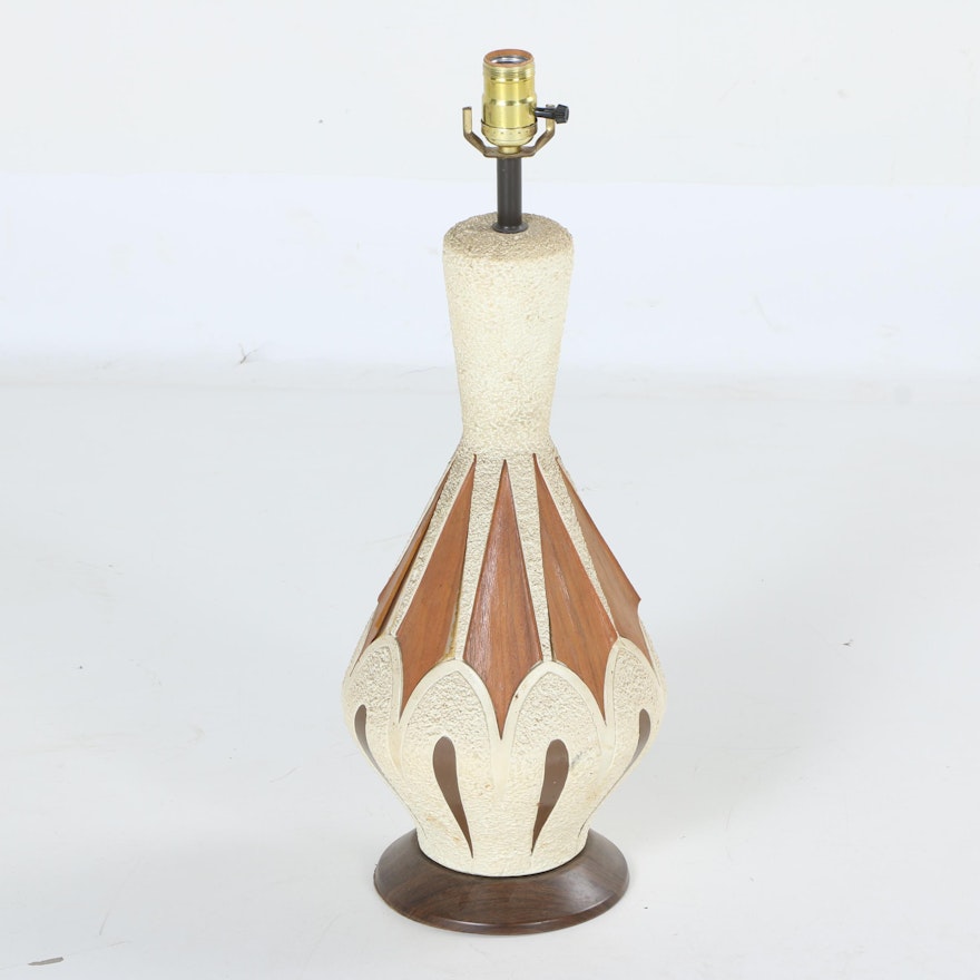 Vintage Mid Century Modern Table Lamp