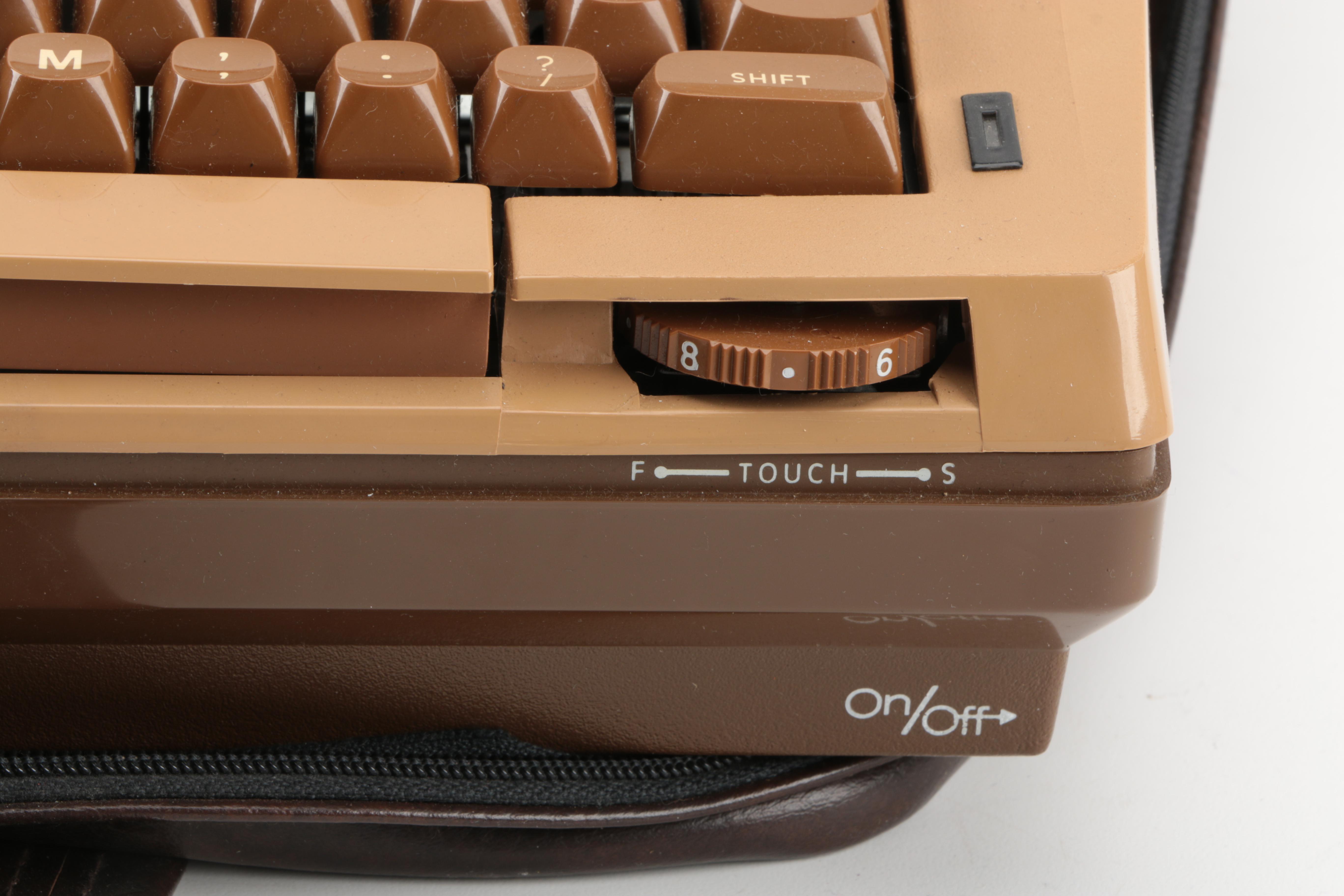 Vintage Smith-Corona "Coronet XL" Typewriter with Case