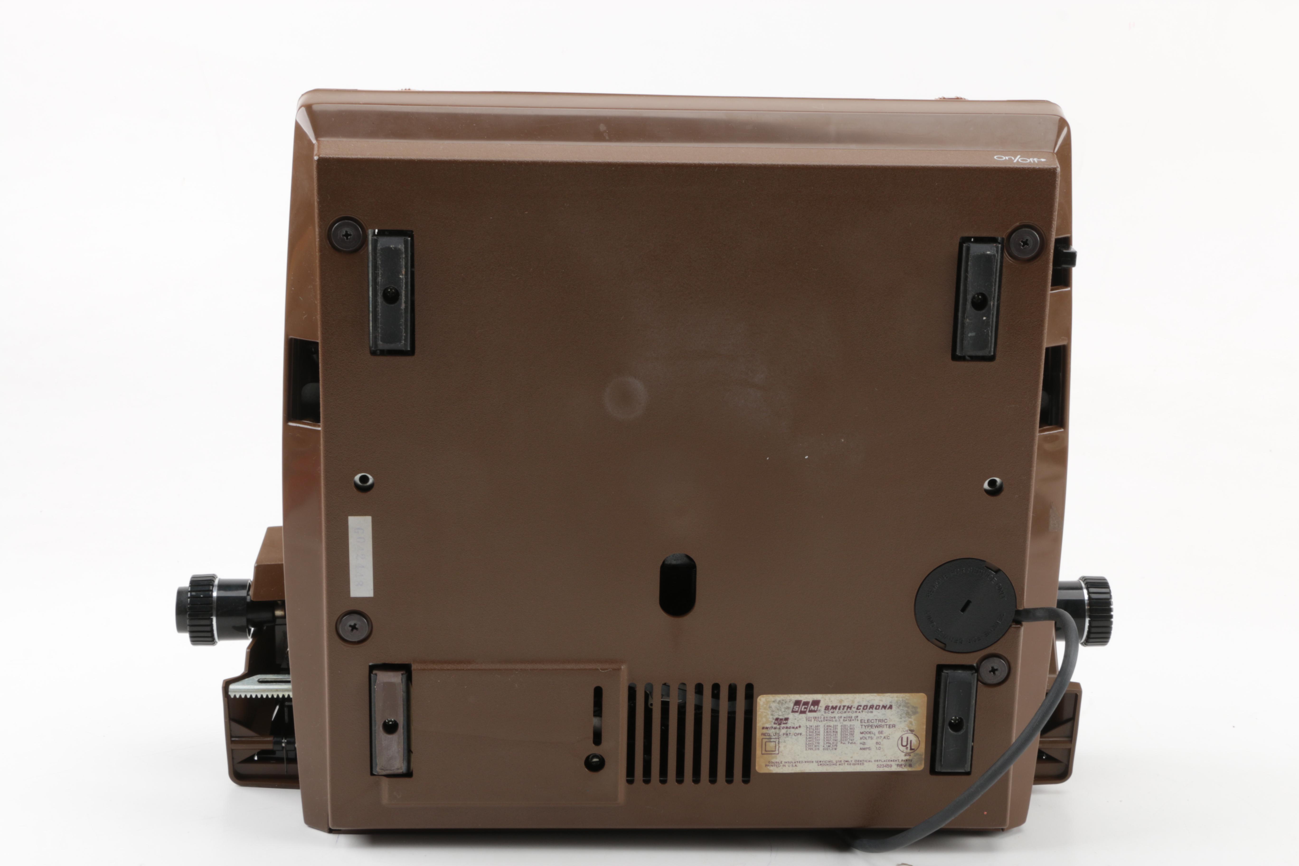 Vintage Smith-Corona "Coronet XL" Typewriter with Case