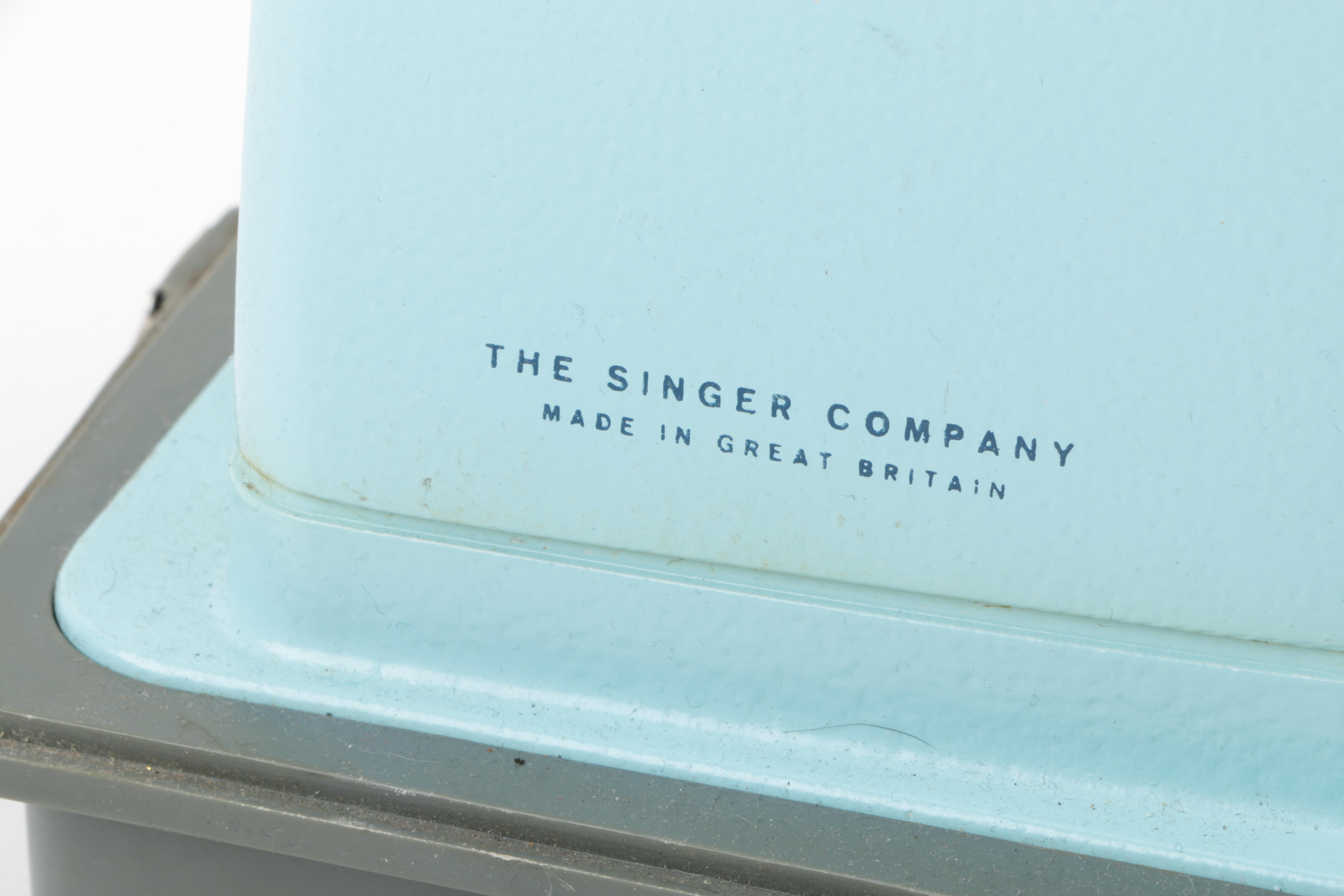 Vintage Singer Model 347 Portable Sewing Machine