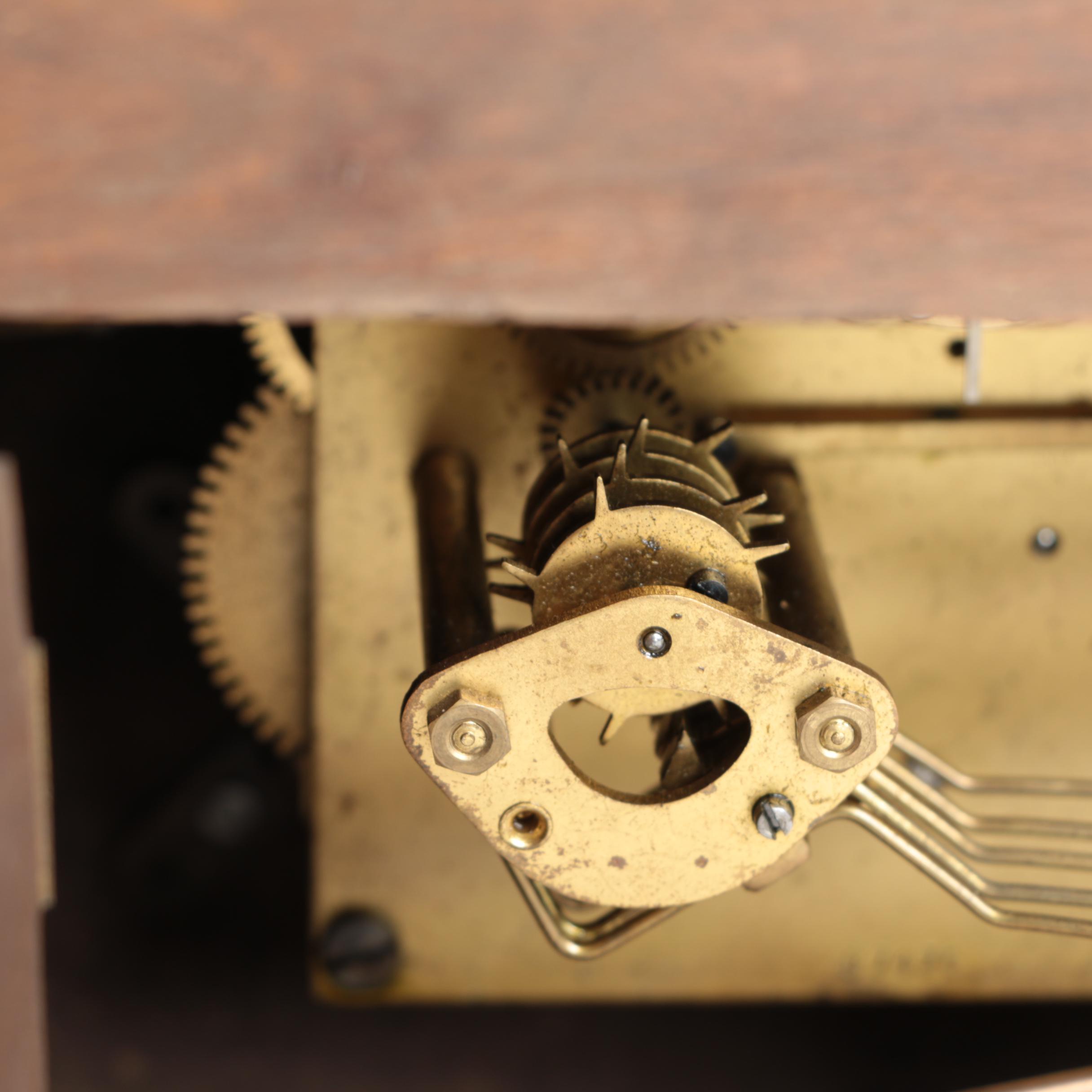 Vintage Art Deco Chiming Wooden Mantel Clock